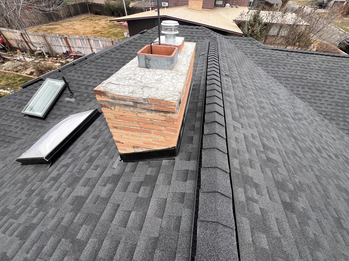 Completed shingle roof project in Klamath Falls by Linkville Roofing and Siding