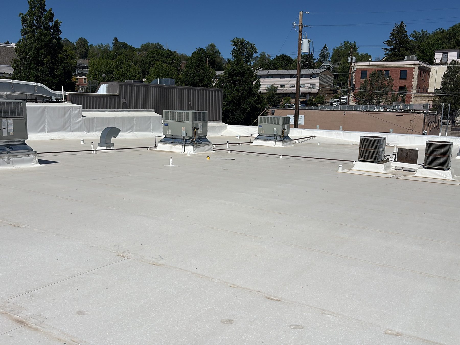 Commercial flat roofing project