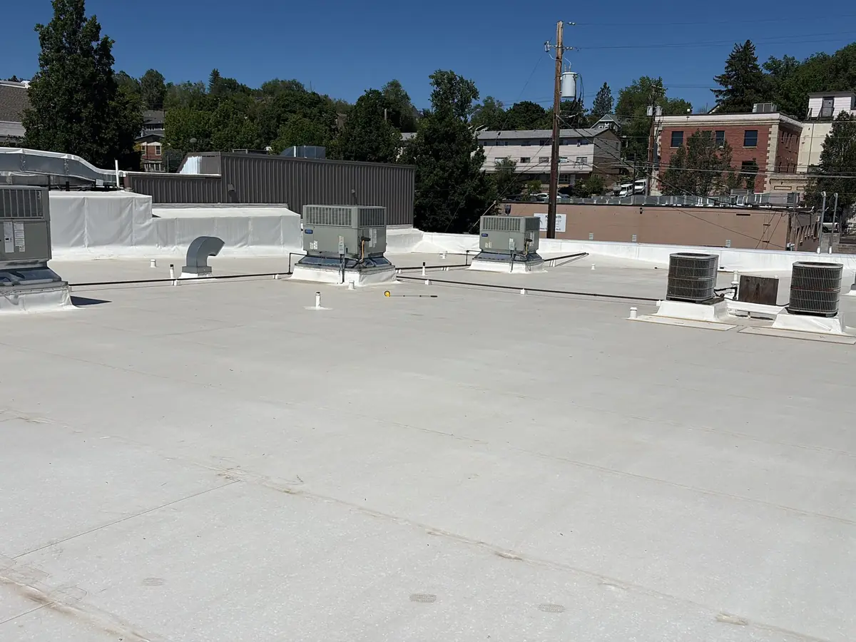 Commercial flat roofing project