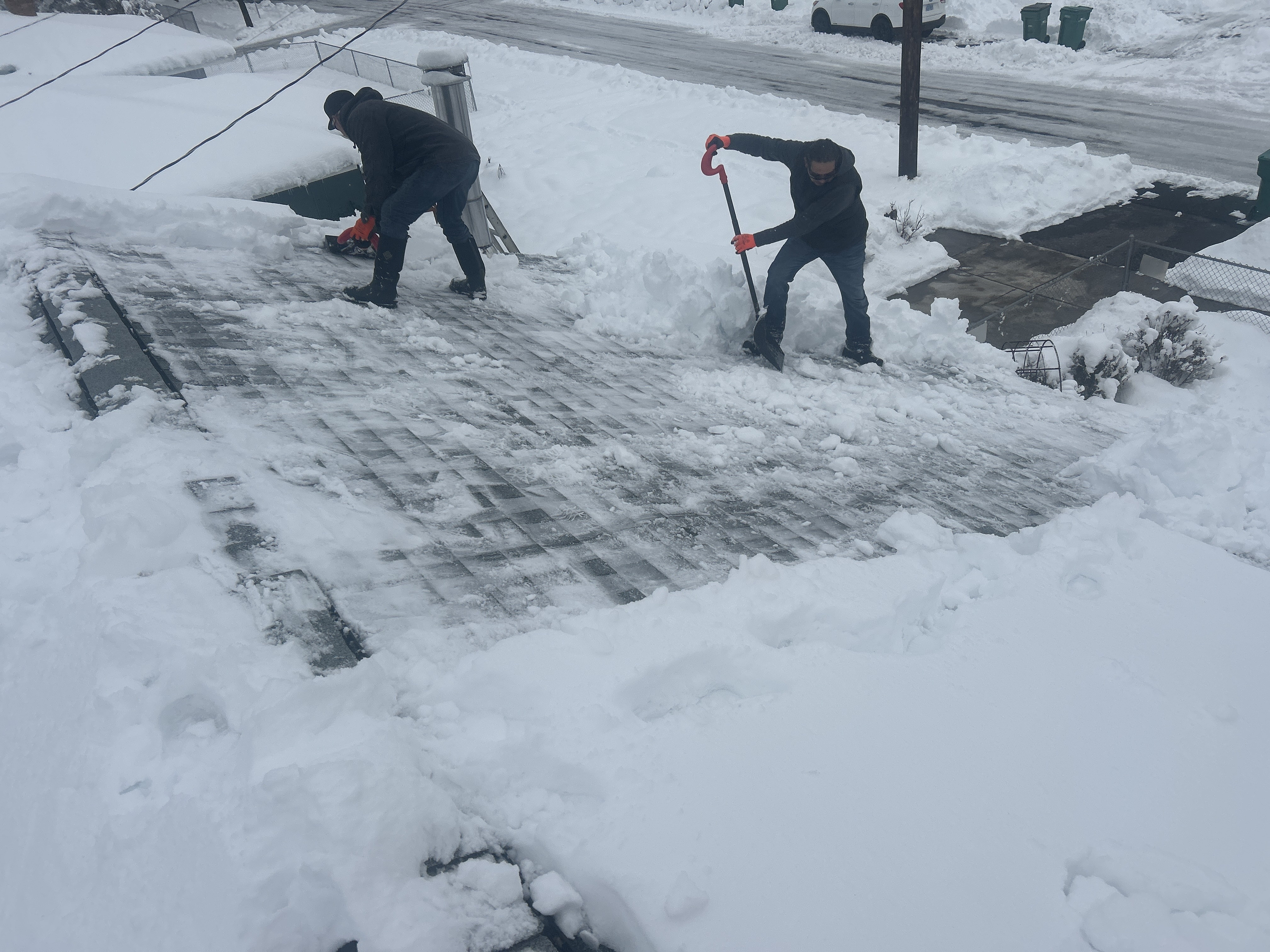 Roof snow removal and heat tape installation in Klamath Falls